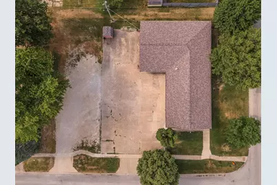 420 W Bennett Street, Pontiac, IL 61764 - Photo 22