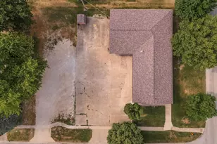 420 W Bennett St, Pontiac, IL 61764 - Photo 22