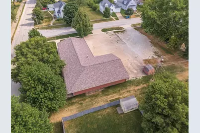420 W Bennett Street, Pontiac, IL 61764 - Photo 4