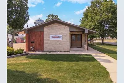 420 W Bennett Street, Pontiac, IL 61764 - Photo 6