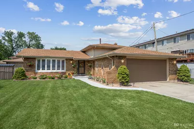 7288 W 83rd Street, Bridgeview, IL 60455 - Photo 1