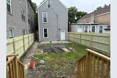 1821 S Fairfield Avenue, Chicago, IL 60608 - Photo 24