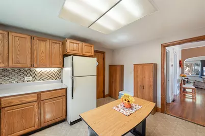 550 W Henry Street, Kankakee, IL 60901 - Photo 8
