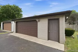 3268 D Hutchison Ave, Joliet, IL 60431 - Photo 36