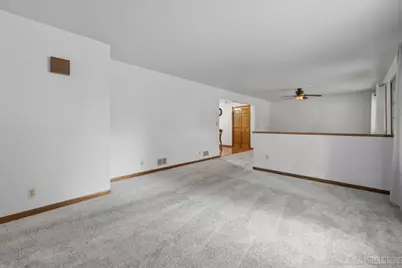 3268 D Hutchison Avenue, Joliet, IL 60431 - Photo 6