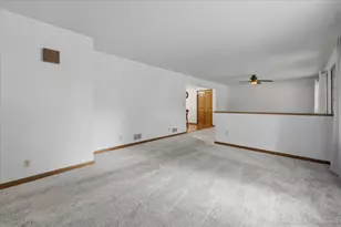3268 D Hutchison Ave, Joliet, IL 60431 - Photo 6