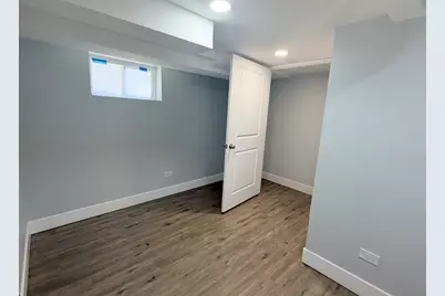 8117 S Michigan Avenue, Chicago, IL 60619 - Photo 16