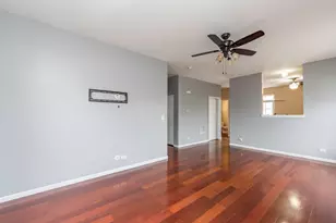 1927 Freedom Ct, Zion, IL 60099 - Photo 8