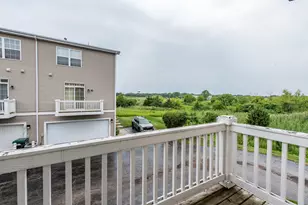 1927 Freedom Ct, Zion, IL 60099 - Photo 30
