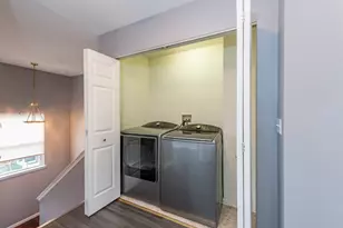 1927 Freedom Ct, Zion, IL 60099 - Photo 26