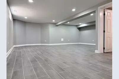 7119 N Merrimac Avenue, Chicago, IL 60646 - Photo 12