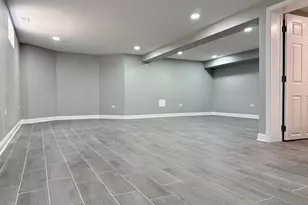 7119 N Merrimac Ave, Chicago, IL 60646 - Photo 12