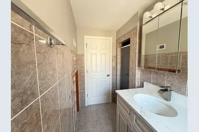 7119 N Merrimac Avenue, Chicago, IL 60646 - Photo 8