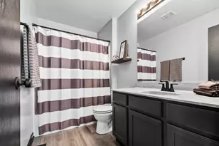 1389 S Alder Creek Ct, Romeoville, IL 60446 - Photo 18