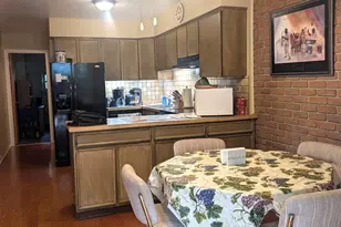 90 N Dee Rd, Park Ridge, IL 60068 - Photo 2