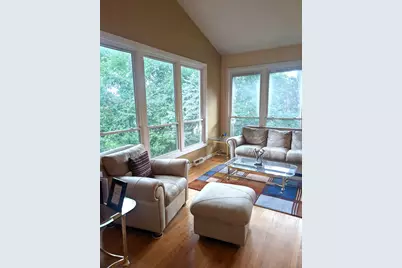90 N Dee Road #90, Park Ridge, IL 60068 - Photo 8