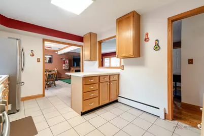 214 Millard Avenue, Fox River Grove, IL 60021 - Photo 12