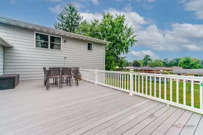 214 Millard Avenue, Fox River Grove, IL 60021 - Photo 34