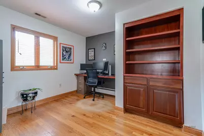 214 Millard Avenue, Fox River Grove, IL 60021 - Photo 14