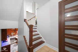 2605 Oxford Ct, Darien, IL 60561 - Photo 6