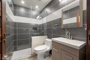 2605 Oxford Ct, Darien, IL 60561 - Photo 32