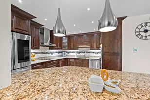 2605 Oxford Ct, Darien, IL 60561 - Photo 12