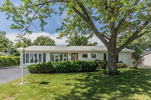 36672 N Traer Terrace, Gurnee, IL 60031 - Photo 1
