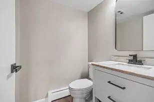17975 Amherst Ct, Country Club Hills, IL 60478 - Photo 8