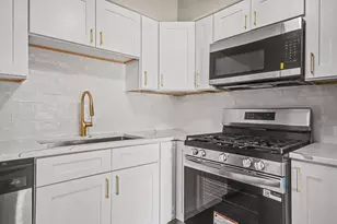 17975 Amherst Ct, Country Club Hills, IL 60478 - Photo 16