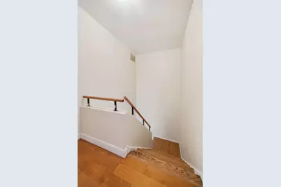 369 Cedar Tree Court, Hoffman Estates, IL 60169 - Photo 10