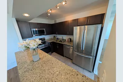 1700 E 56th Street #2004, Chicago, IL 60637 - Photo 6