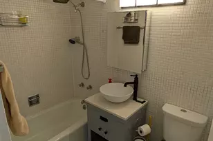1700 E 56th St, Chicago, IL 60637 - Photo 8