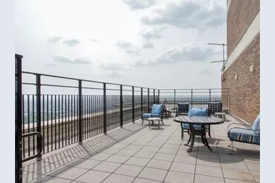 1700 E 56th Street #2004, Chicago, IL 60637 - Photo 12