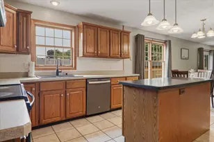 302 Ceilo View St, Colfax, IL 61728 - Photo 14