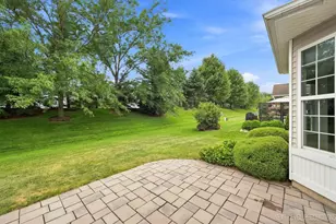 2853 Cascade Falls Cir, Elgin, IL 60124 - Photo 24