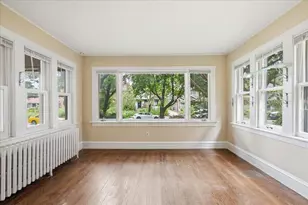 1527 W Juneway Terrace, Chicago, IL 60626 - Photo 8