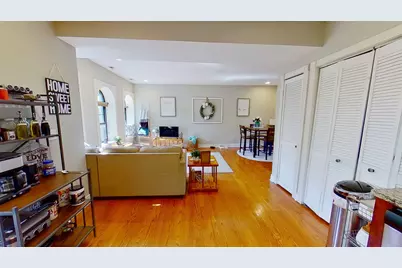 6300 N Rockwell Street #A3, Chicago, IL 60659 - Photo 8