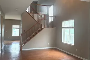 21529 Franklin Cir, Plainfield, IL 60544 - Photo 4