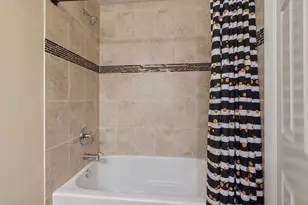 12001 W Lake View Dr, Orland Park, IL 60467 - Photo 26