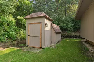 12001 W Lake View Dr, Orland Park, IL 60467 - Photo 36