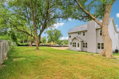 1081 Northwestern Avenue, Gurnee, IL 60031 - Photo 36