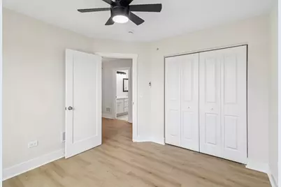 1081 Northwestern Avenue, Gurnee, IL 60031 - Photo 22