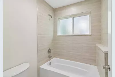 1081 Northwestern Avenue, Gurnee, IL 60031 - Photo 18