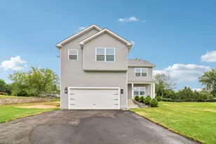1081 Northwestern Ave, Gurnee, IL 60031 - Photo 1
