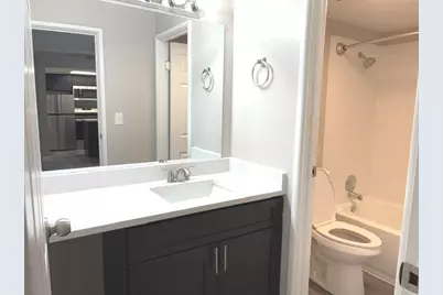 230 Springhill Drive #103, Roselle, IL 60172 - Photo 12