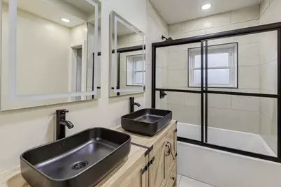 1337 S Austin Boulevard, Cicero, IL 60804 - Photo 14