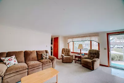 304 E Cherry Street #1, Watseka, IL 60970 - Photo 8