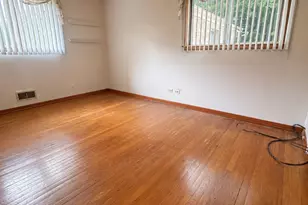 10834 S Keeler Ave, Oak Lawn, IL 60453 - Photo 6