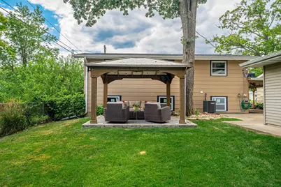 1226 Grant Drive, Carpentersville, IL 60110 - Photo 32