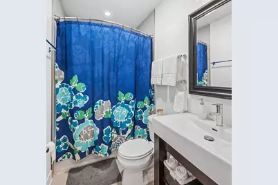 4303 N Kenmore Avenue #1S, Chicago, IL 60613 - Photo 12